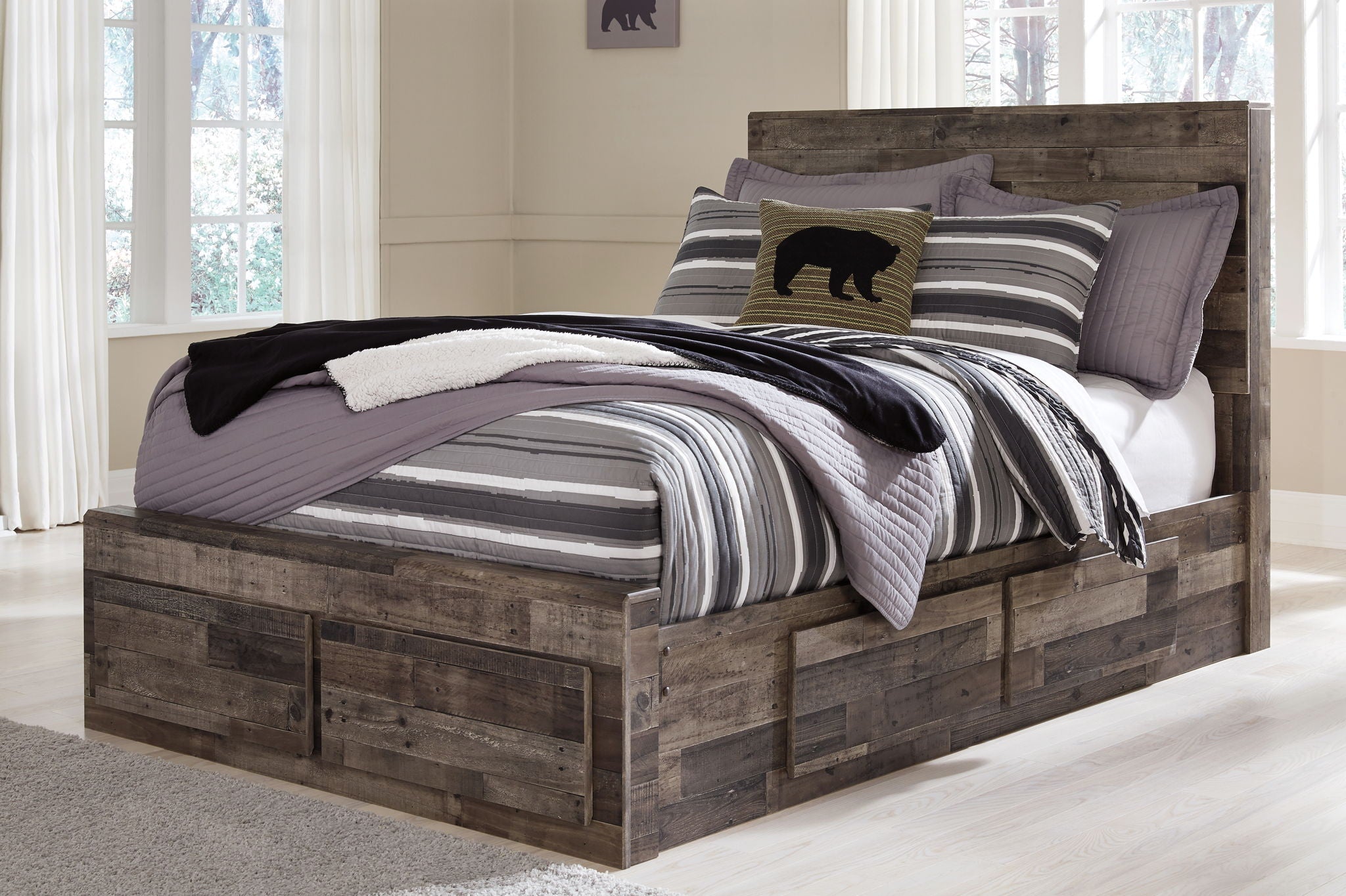 Panel Bed