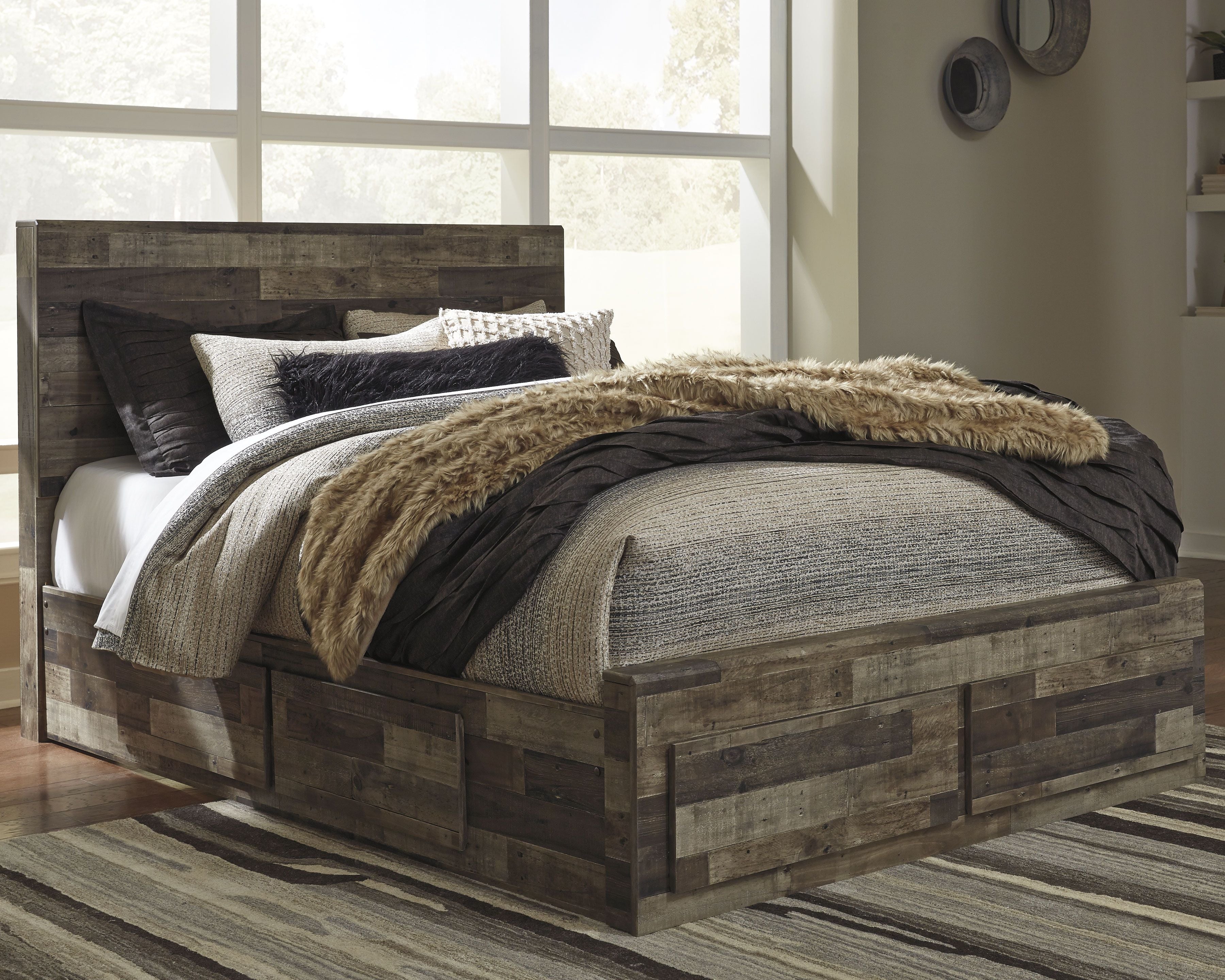 Panel Bed