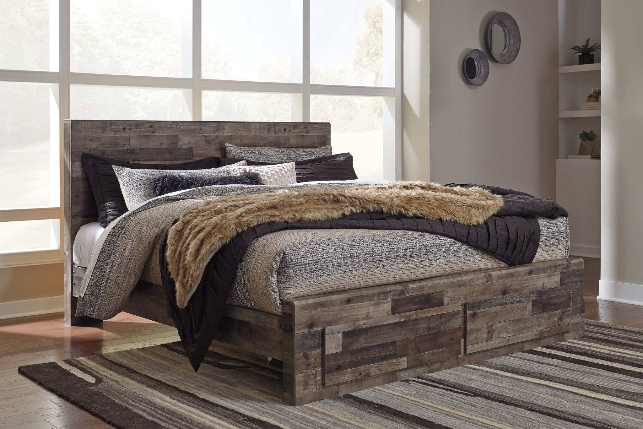 Panel Bed